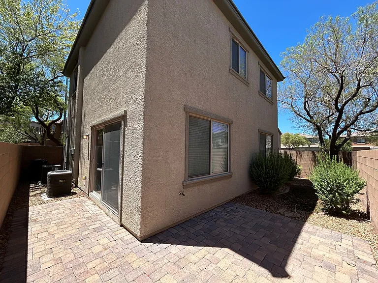8961 Appellation Ave — Photo 25