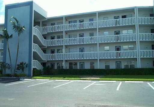 Home For Sale In Exeter