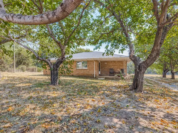 12555 Rendon Rd, Burleson, TX 76028