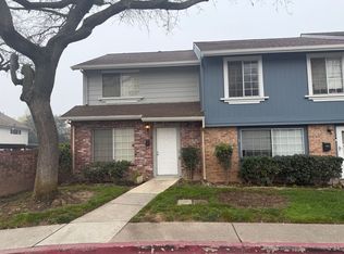 3901 Oak Villa Cir, Carmichael, CA 95608