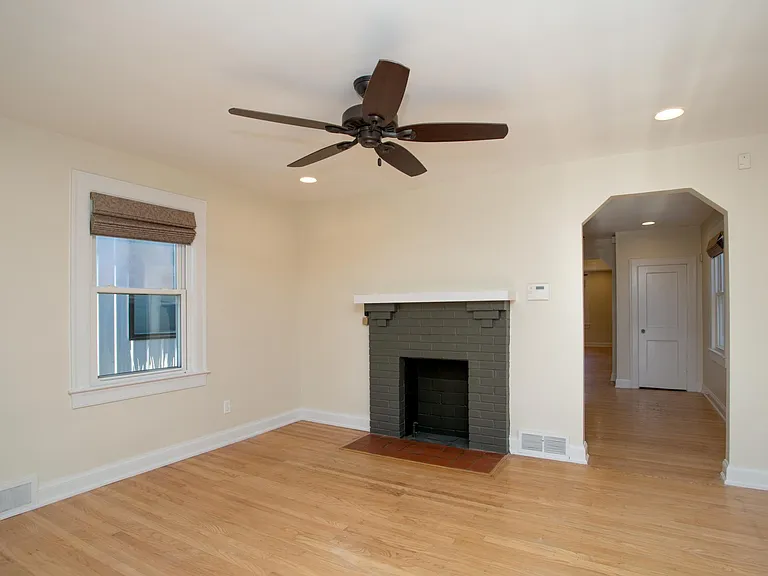 1319 Hull St — Photo 7