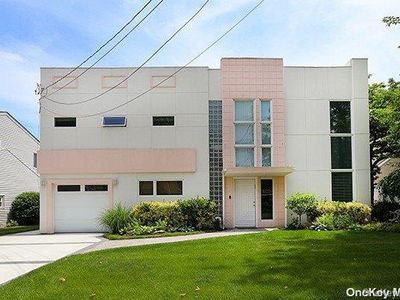 116 Shoreham Way, Merrick, NY, 11566