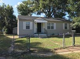 1138 Saratoga Blvd, Jacksonville, FL 32208