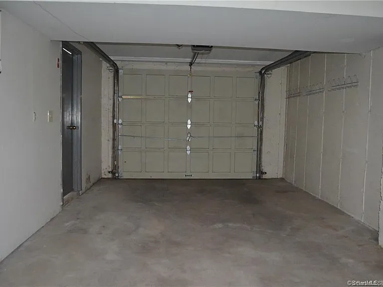 22 Chamberlain St #22 — Photo 12