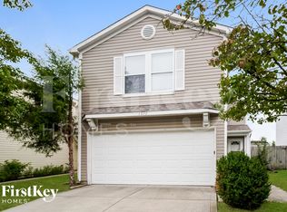 1277 Kenwood Dr, Greenwood, IN 46143