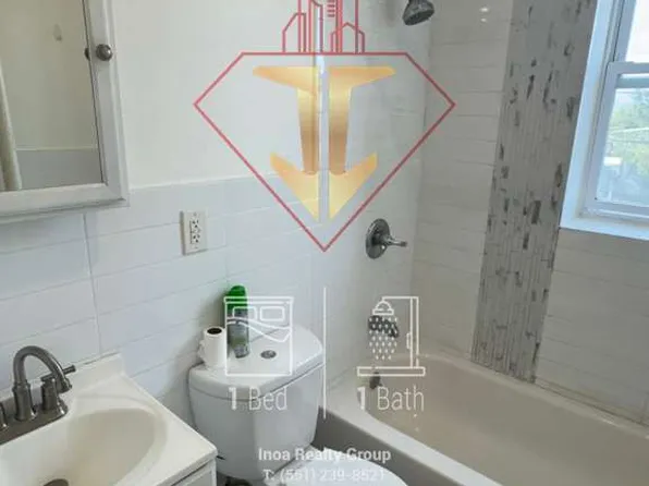 385 Danforth Avenue image 11 of 11