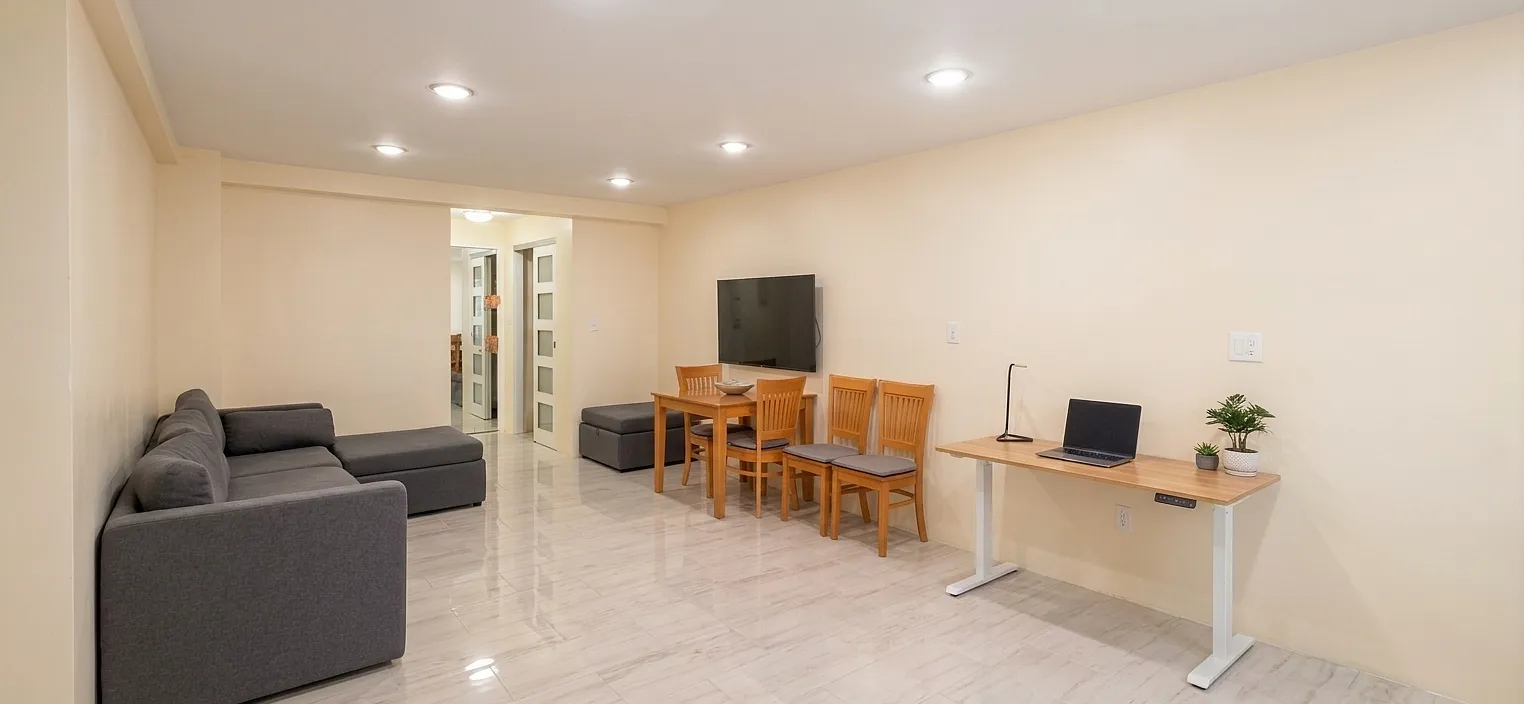 240 East 55th Street — Photo 2