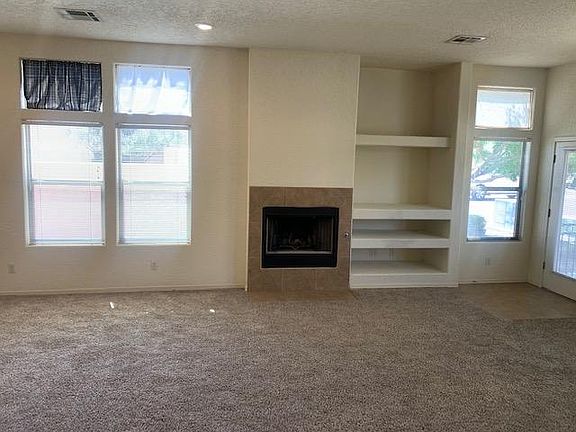 3rd image of 4036 Canterra Arc