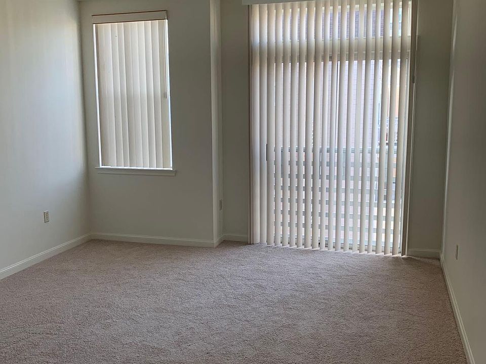 1st image of 550 Ortega Ave APT B423