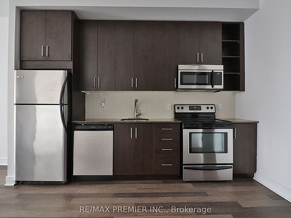 3rd image of 116 George St #710