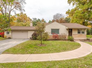 579 E Clarkston Rd, Lake Orion, MI 48362