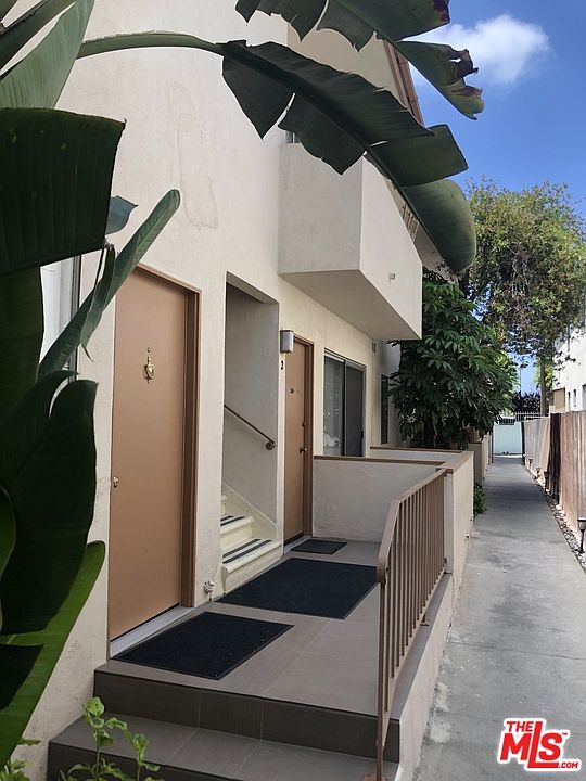 2nd image of 3363 Vinton Ave