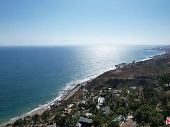 20555 Little Rock Way, Malibu, CA 90265