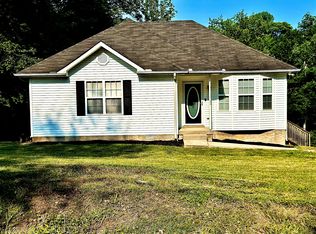 1028 William Glen Rd, Ashland City, TN 37015