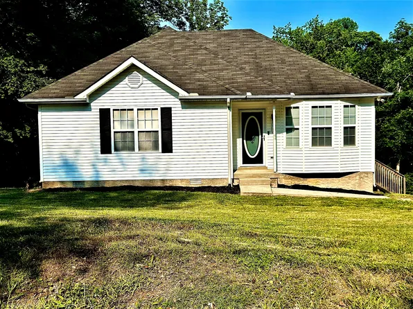 1028 William Glen Rd, Ashland City, TN 37015