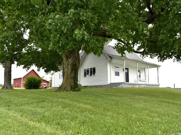 1448 E Greencastle Rd, Mooresville, IN 46158