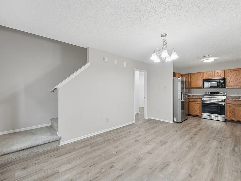 12691 Endurance Dr — Photo 21