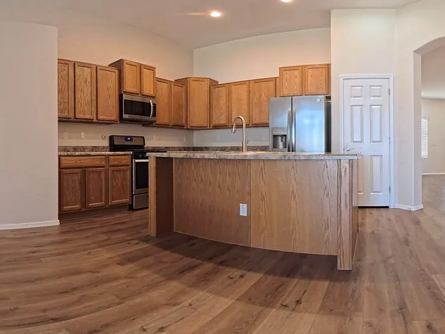 22156 N Sunset Dr — Photo 18
