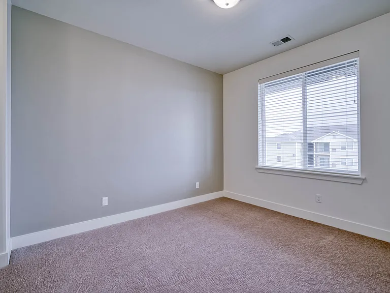 Eden Apartments — Photo 110