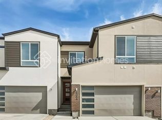 6064 W Lower Brook Ln, West Jordan, UT 84081