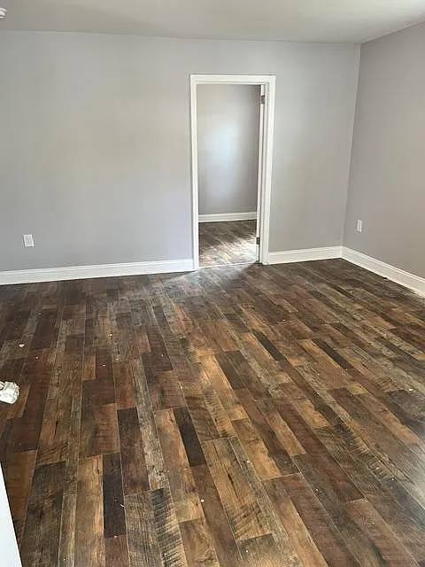 4 Fair St — Photo 2