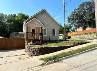 811 Castelar St, Omaha, NE 68108