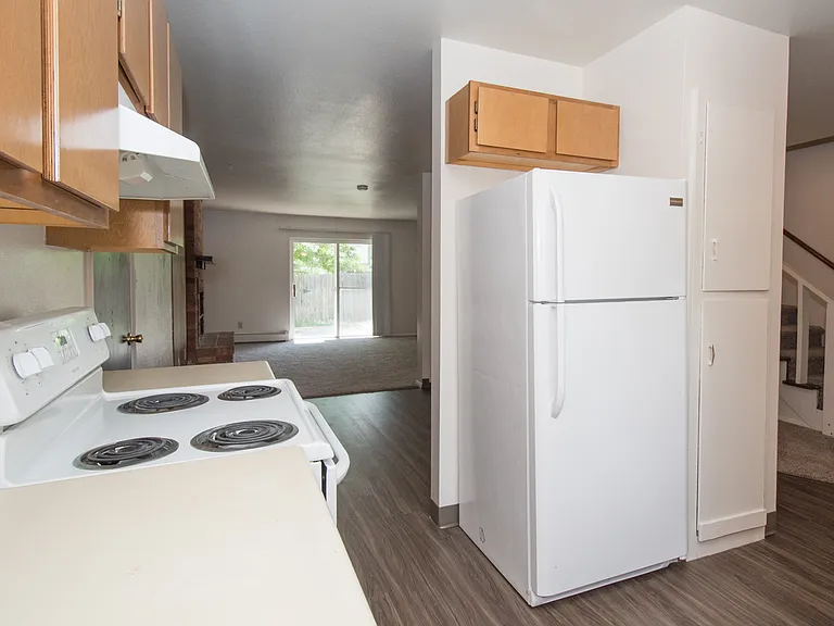 1720 Azalea Ct #1 — Photo 9