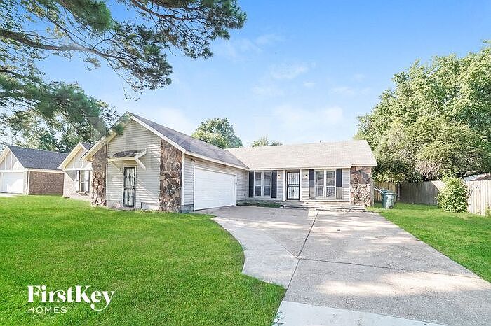 1st image of 6709 Valley Park Dr
