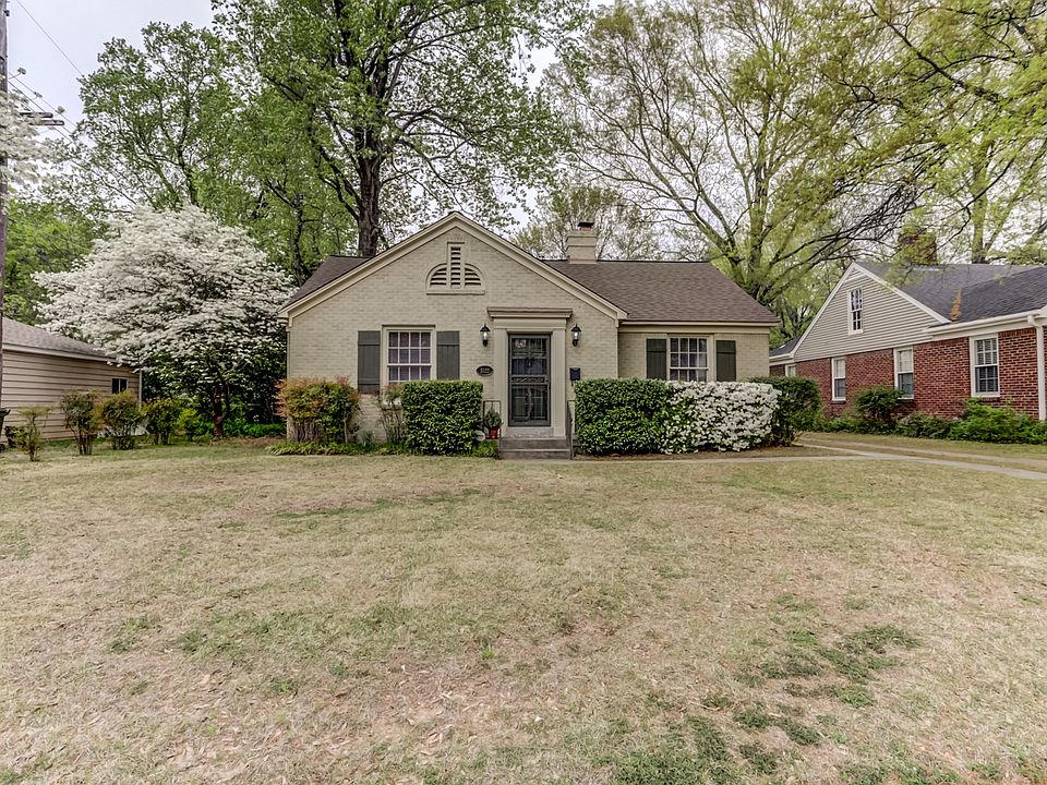1st image of 3522 Charleswood Ave