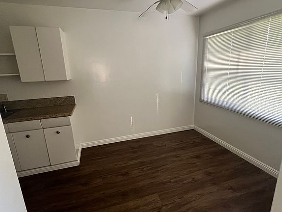 3rd image of 261 S Hudson Ave APT 7
