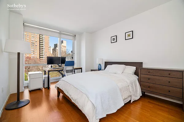 Rented by Sotheby's International Realty | media 5