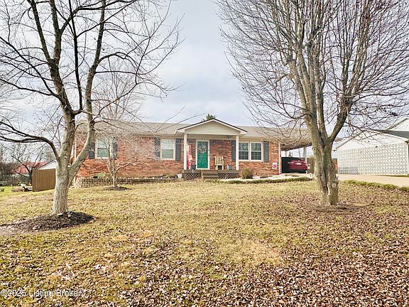 2nd image of 1206 Hickorywood Dr