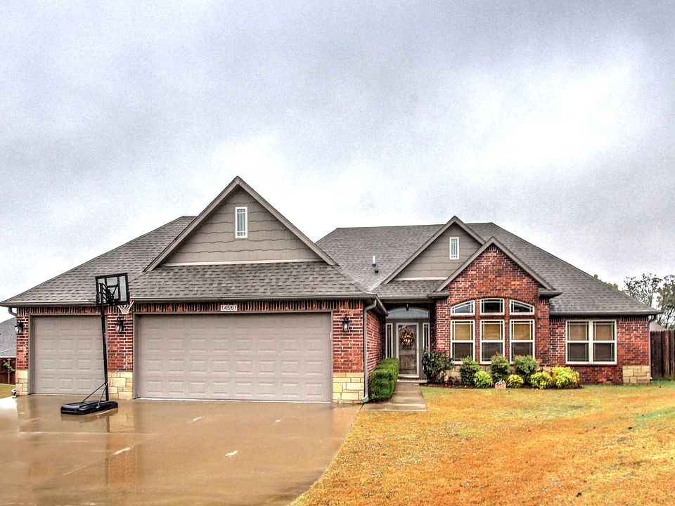 1st image of 14561 S Courtney Dr W