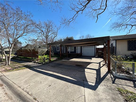 5th image of 1609 Bernandino St