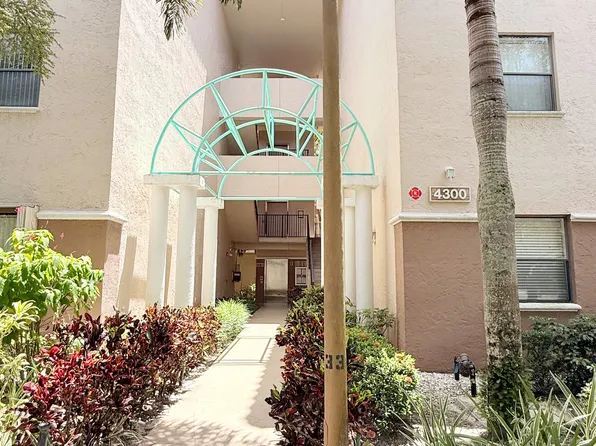 4300 NW 30th St, Pompano Beach, FL 33066