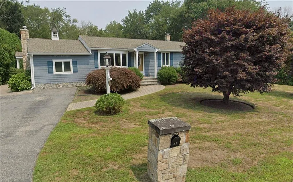 3 bed, 1344 sqft, $3,500 — Photo 1
