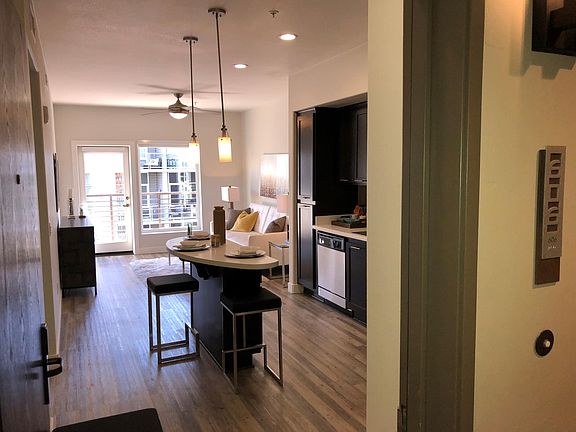 2nd image of 454 N 10th Ave #306