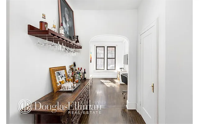 Rented by Douglas Elliman | media 48