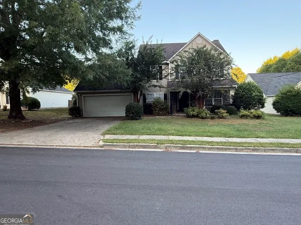 1364 Webb Meadows Ct, Loganville, GA 30052