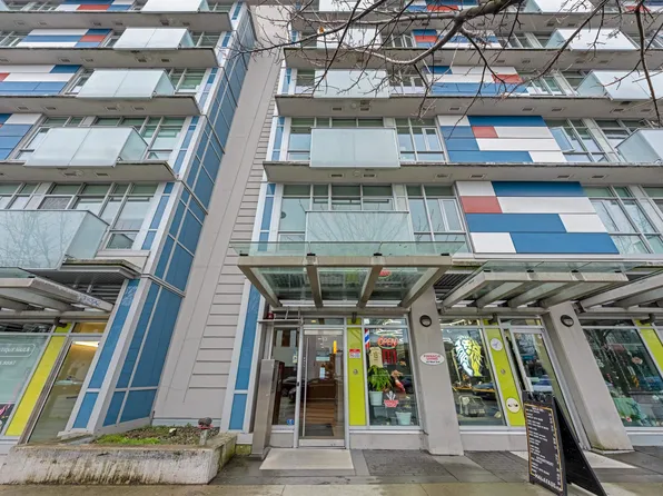 63 W 2nd Ave #513, Vancouver, BC V5Y 0G8