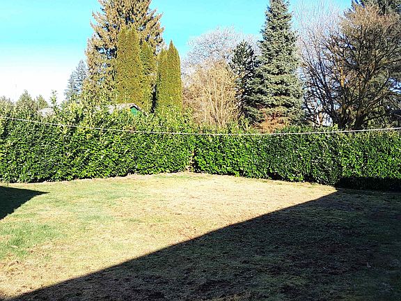 2nd image of 21471 121st Ave