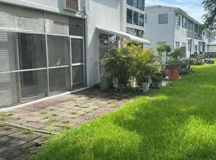 Ro-Mont Gardens, Miami Gardens, FL 33169
