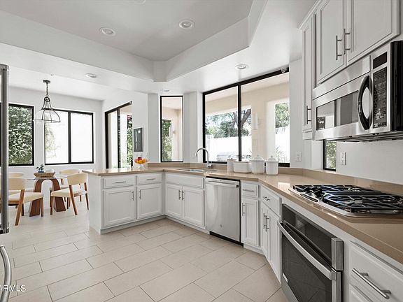 3rd image of 5101 N CASA BLANCA Drive #324