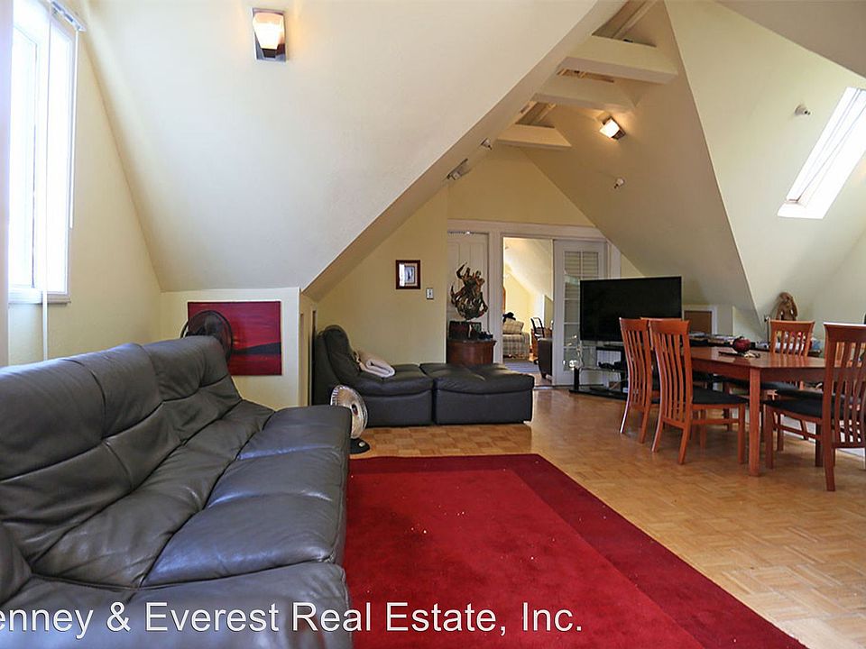 1st image of 818 Hayes St APT 3