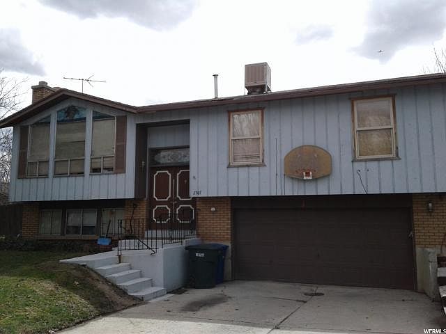 1st image of 2767 W Berwick Pl