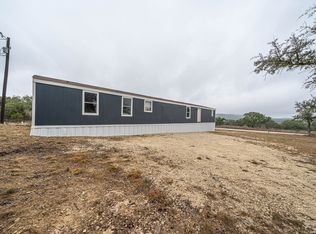 455 Old Castroville Rd #33, Bandera, TX 78003