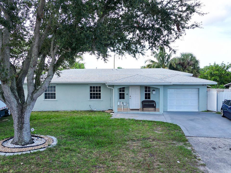 1st image of 2936 SW 11th Court