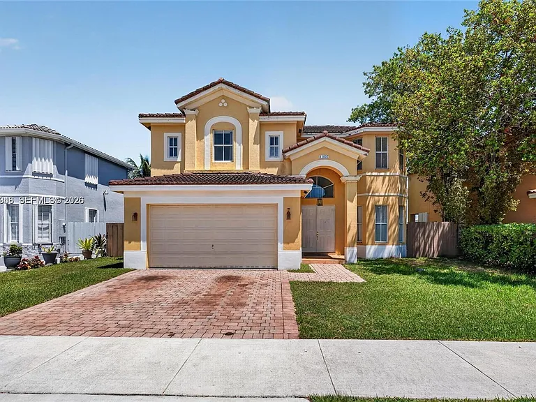 11007 SW 243rd Ln — Photo 3
