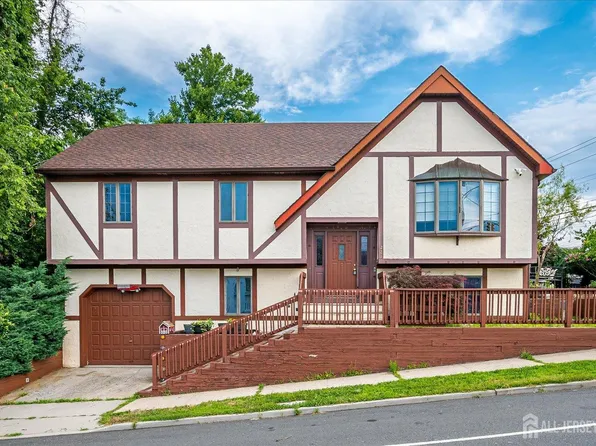 221 S Pine Ave, South Amboy, NJ 08879