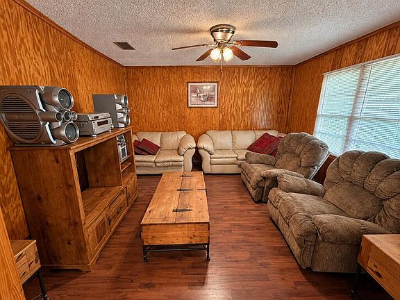 5th image of 16257 Bowens Mill Rd